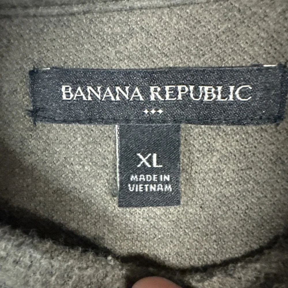 Banana Republic please refer